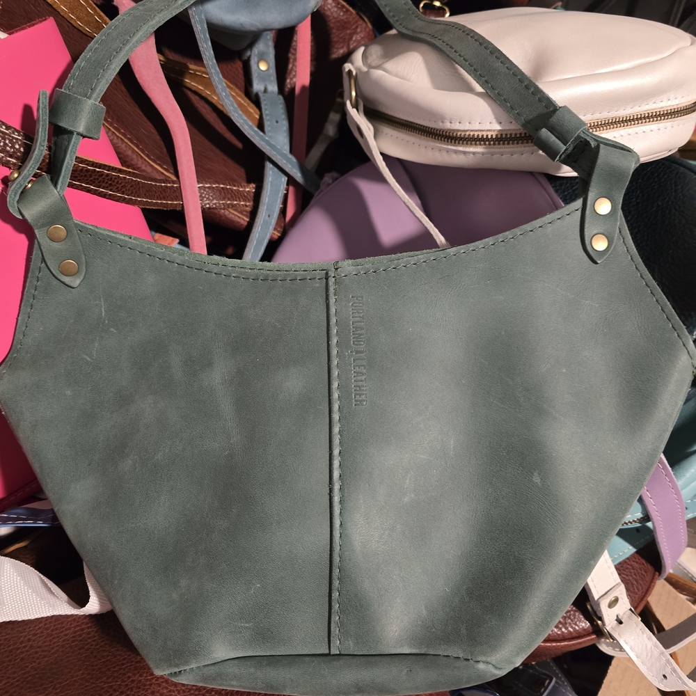 Portland Leather Small Surf Kangaroo **Retired Design**